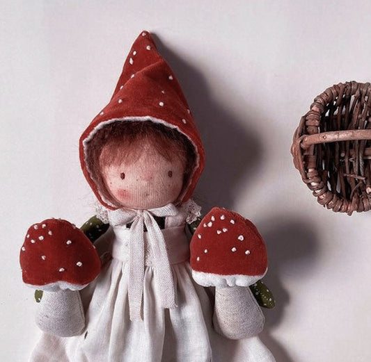 Doll clothes sewing pattern : Mushroom Gnome bonnet
