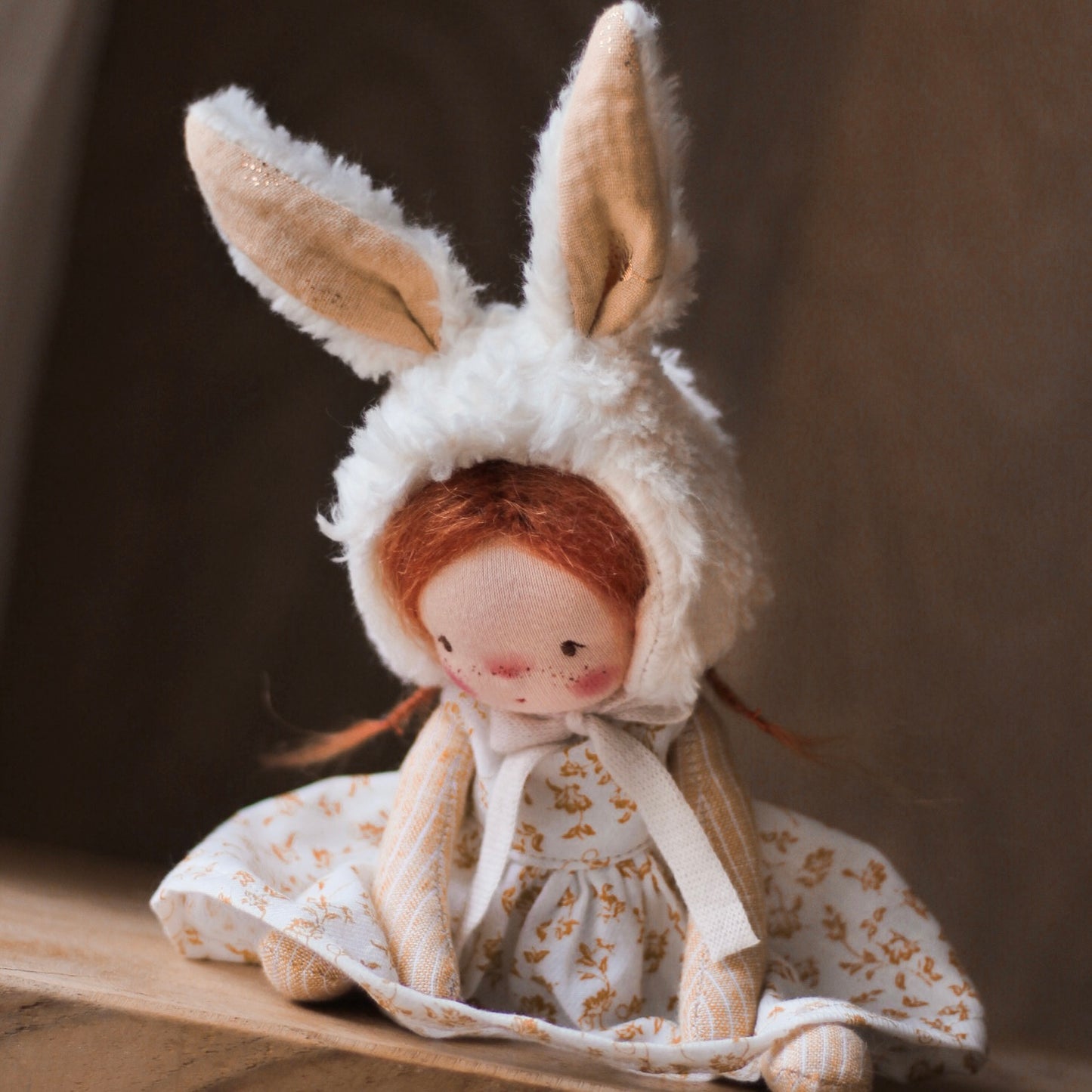 Doll clothes sewing pattern : Bunny bonnet