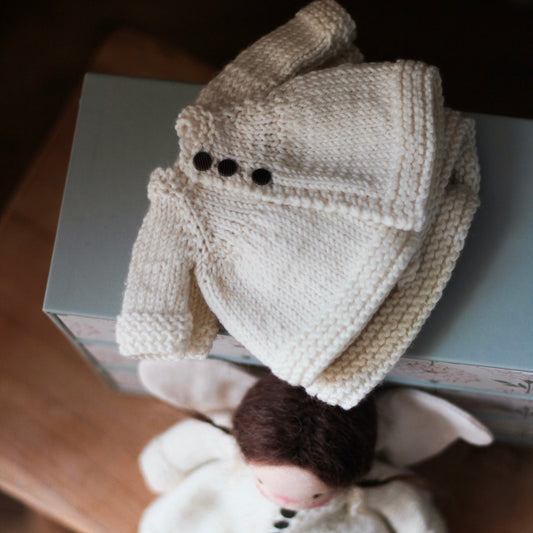 Doll clothes knitting pattern : Winter vest